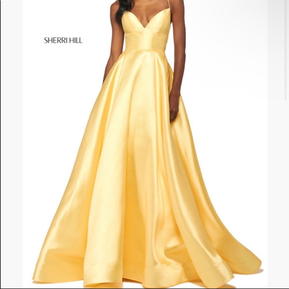 STUNNING yellow dress!!! Sherri Hill 53661